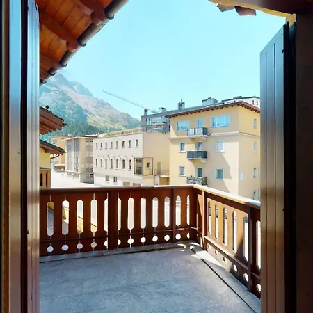 Ludains 2/9 Apartment St. Moritz