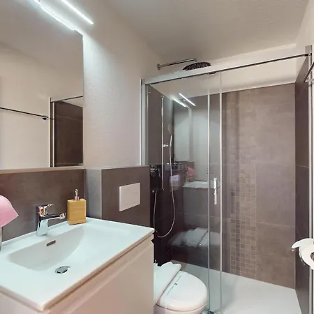 Ludains 2/9 St. Moritz