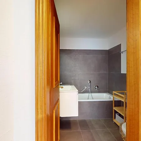 Ludains 2/9 Lägenhet St. Moritz