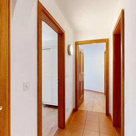 Ludains 2/9 * St. Moritz